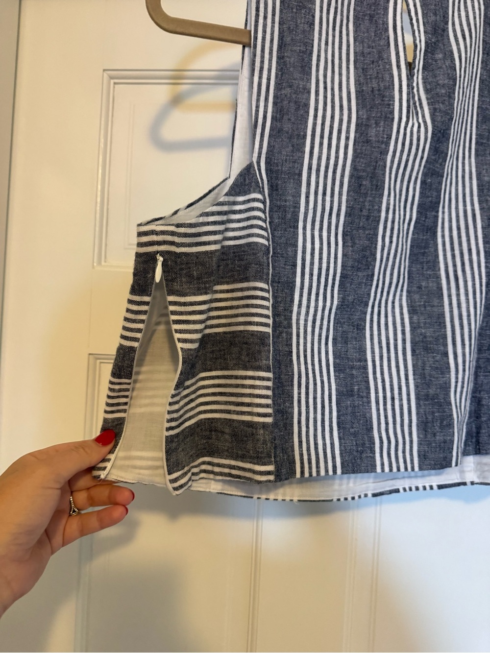 NWT! LOFT Striped Linen Cotton Shell - Picture 8 of 10